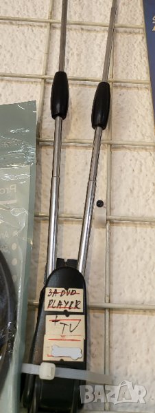 Антена за DVD Плеър и телевизор за кола, снимка 1