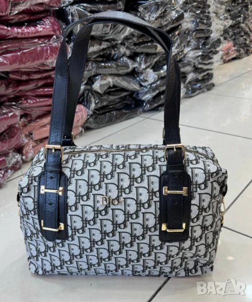 чанти guess christian dior gucci , снимка 1