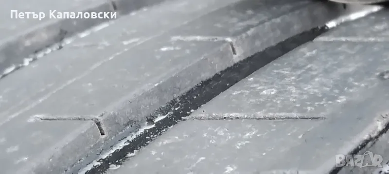 Гуми 225 40 18 Фалкен Falken 2 броя. Нов внос. Не са нови!, снимка 1