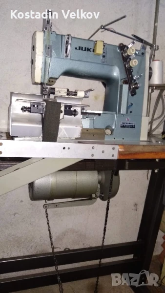 Покривна шевна машина , снимка 1