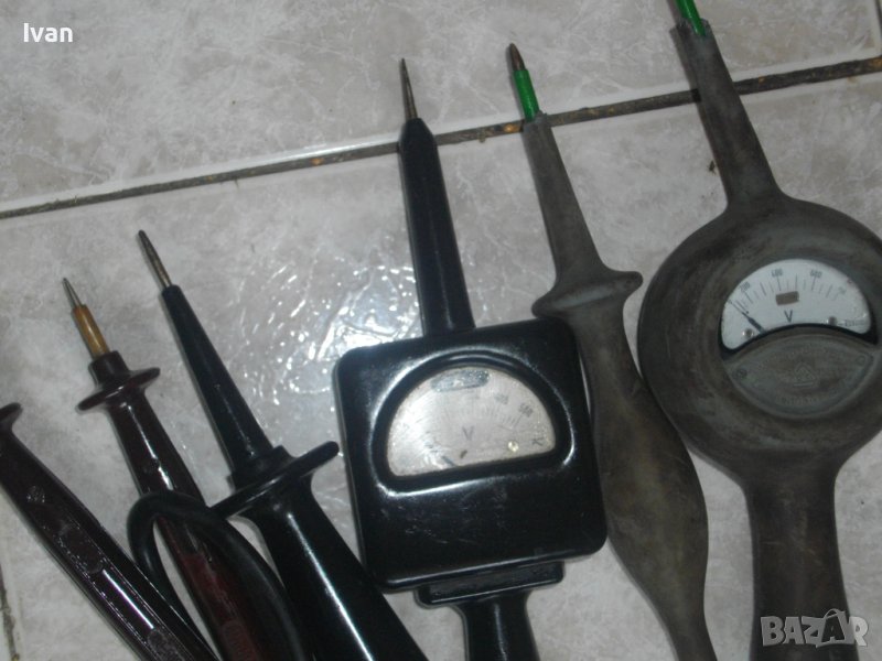 Старо Немско Качество Волтметър /0-750V/-RT 0-750V/VEB 0-500V/Wobla 100-500V/ С Глим Лампа, снимка 1