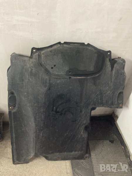 Кора за под скоростната кутия на мерцедес бенц ц класа w203 OM646 , снимка 1