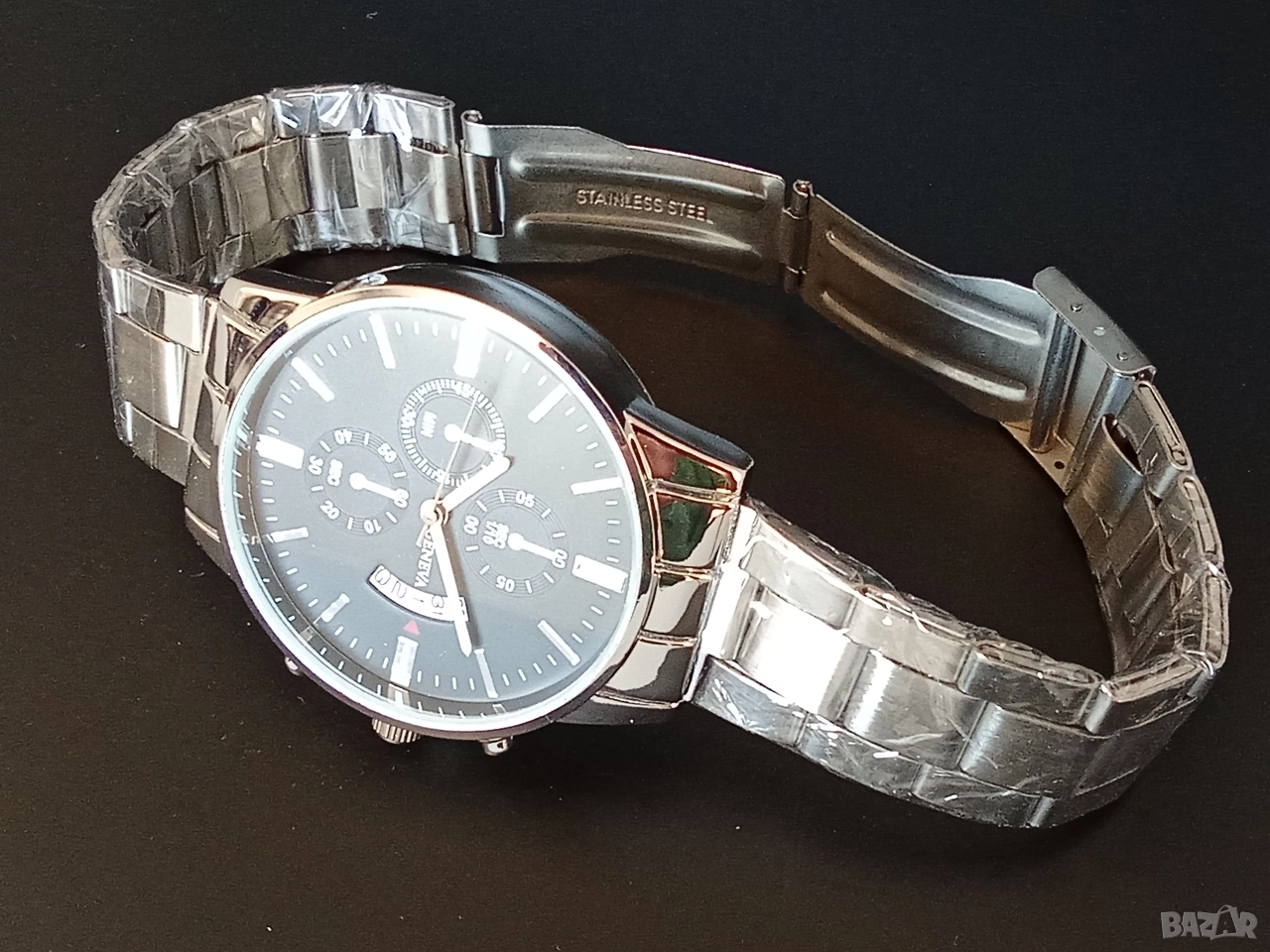 Подаръчен бижутериен мъжки комплект часовник и гривна от медицинска стомана, снимка 1