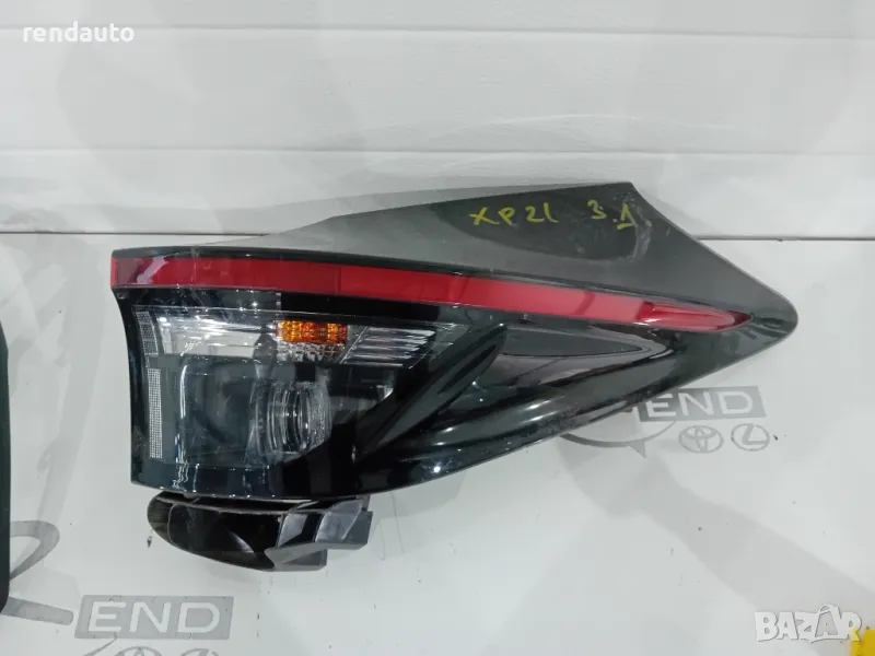 81550-0de10 Заден десен външен стоп toyota yaris cross 1.5 hybrid 2019-2024, снимка 1