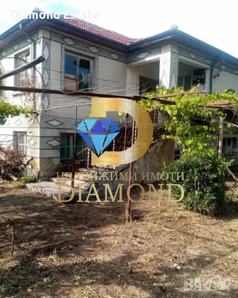 Двуетажна къща в село Бяло поле, обл. Стара Загора, снимка 1