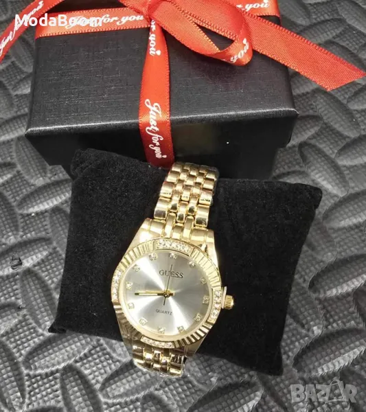 Часовници Унисекс с Кутия, снимка 1