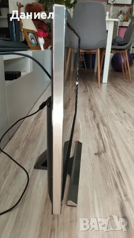 UHD Монитор Samsung U28D590D 28инча, снимка 5 - Монитори - 55976149