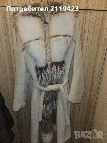 Палто с естествена яка, снимка 1 - Палта, манта - 44181506