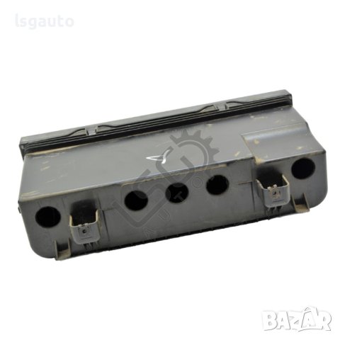 Дясна жабка под предна седалка Volkswagen Touran I 2003-2010 ID:106107, снимка 3 - Части - 41541555