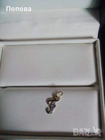 Злато   с диамант /златен медальон  буква Г/, снимка 2 - Колиета, медальони, синджири - 39750240