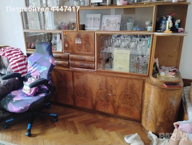 Стар салонен бюфет 