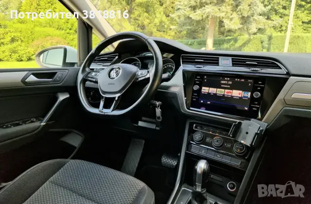 Volkswagen Touran (КАТО НОВА), снимка 9 - Автомобили и джипове - 56026644