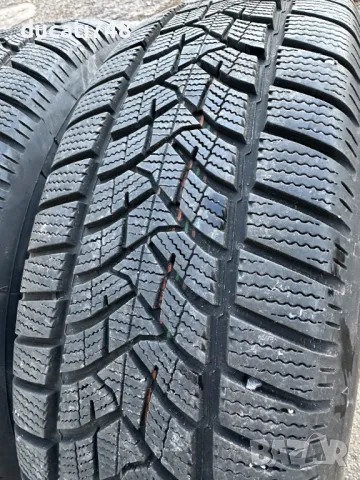 4бр. зимни гуми 215/70/16 Dunlop WS5 SUV - Като нови, снимка 3 - Гуми и джанти - 48370820