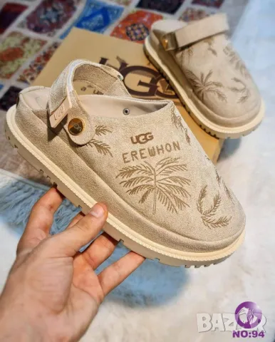 дамски пухени обувки UGG, снимка 1 - Дамски ежедневни обувки - 48070149