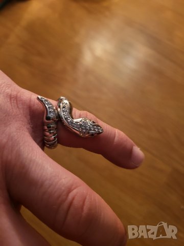 Сребърен пръстен с увита змия - уникален модел с камъни по него, снимка 5 - Пръстени - 39689177