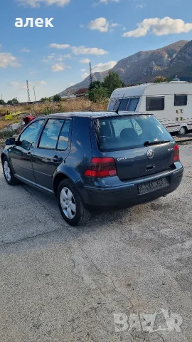 VW GOLF 1.6 FSI, снимка 6 - Автомобили и джипове - 56300034