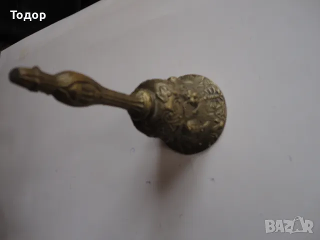 Невероятна бронзова камбана звънец , снимка 9 - Антикварни и старинни предмети - 49148264