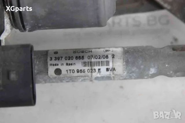 Механизъм предни чистачки за Volkswagen Touran I (2003-2010), позиция: ляв 0390241785, снимка 4 - Части - 48035238