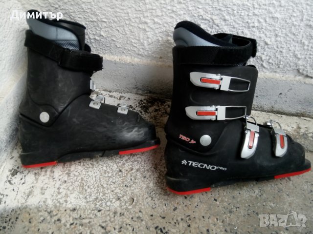 Ски екип BELFE италиански, ски SALOMON 130см, щеки INTERSPORT, обувки TECHNO-pro 24,5/286мм, снимка 2 - Зимни спортове - 39098179