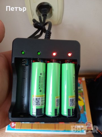 Зарядно 18650 за презареждащи батерии, зареждачка, НОВО, 18650, зарядно