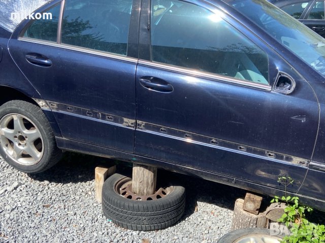 C359 врати за мерцедес ц класа седан w203 , снимка 1