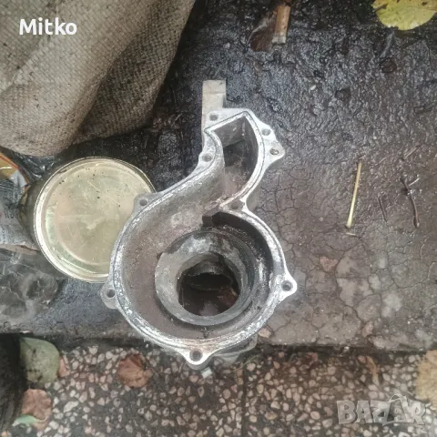 Тяло Водна Помпа За Ауди 80 Б4 2.0И 115кс. / Audi 80 B4 2.0I 115Hp, снимка 2 - Части - 47417627