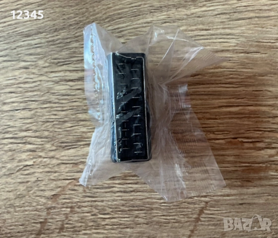 Адаптер SCART- 3RCA. Нов., снимка 3 - Стойки, 3D очила, аксесоари - 51552311