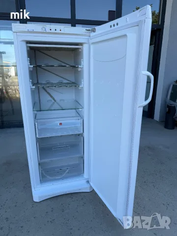 Фризер Indesit 160 см , снимка 9 - Фризери - 55985139