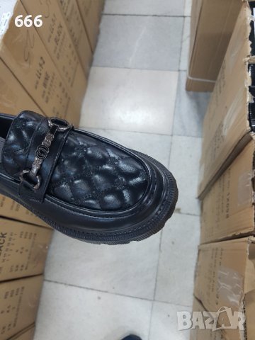 Обувки, снимка 2 - Дамски елегантни обувки - 42274185