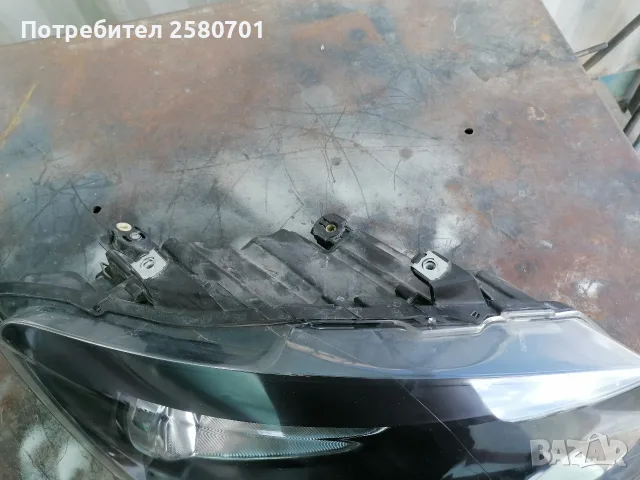 Продавам оригинален десен фар за Поло 2013 г , снимка 2 - Аксесоари и консумативи - 56194201