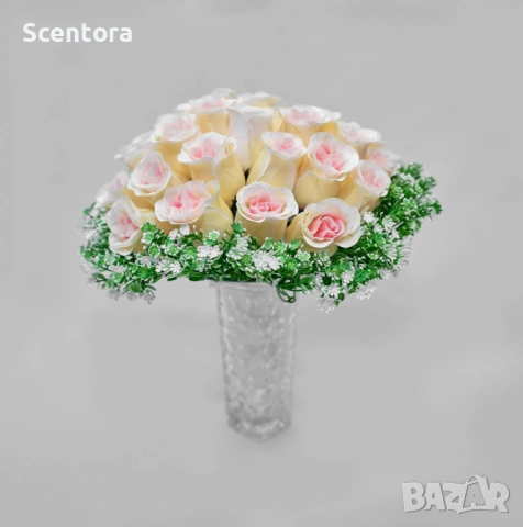 Елегантен букет от изкуствени рози, снимка 2 - Други стоки за дома - 53785071