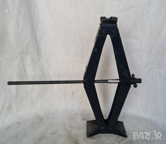 Крик немски 