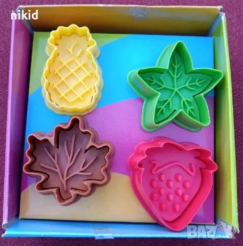 4 бр Ананас ягода листо звезда пластмасови резци форми форма резец с бутало за тесто фондан сладки