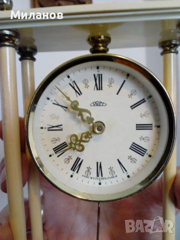 Антикварен механичен настолен часовник, снимка 2 - Антикварни и старинни предмети - 36268694