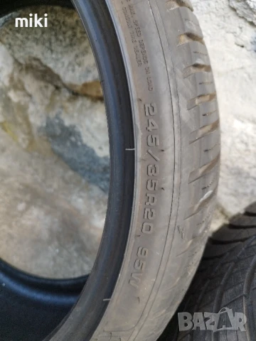 Зимни гуми 245/35/20 Goodyear DOT0325, снимка 2 - Гуми и джанти - 51199557