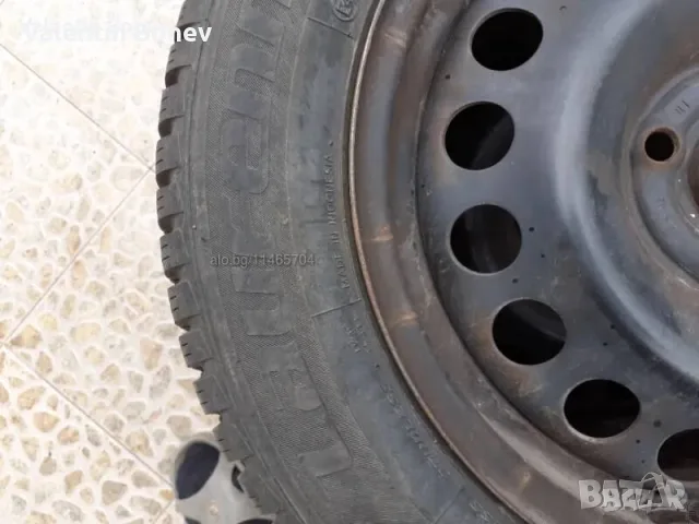 Зимни гуми с джанти 185/65R15