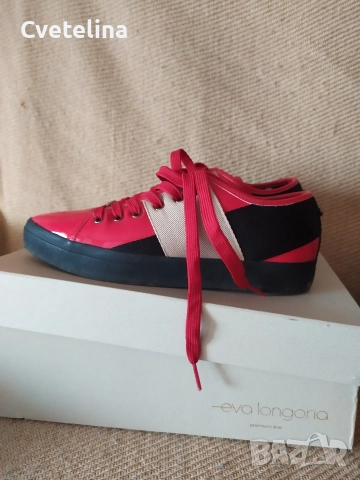 обувки Армани , снимка 2 - Маратонки - 52581526