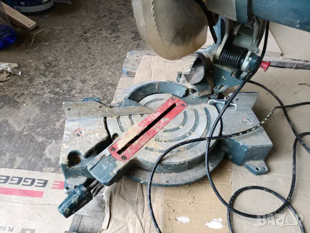 Циркуляр за рязане чрез потапяне Bosch Professional GCM 10 MX Professional, снимка 2 - Циркуляри - 50235099