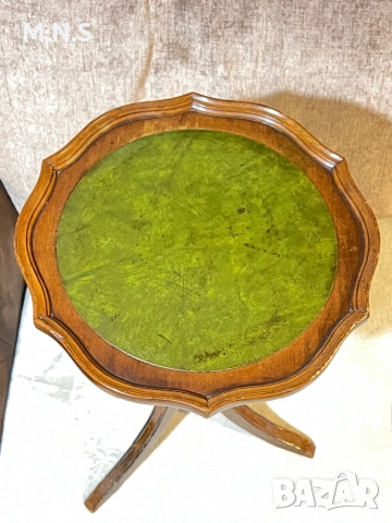 Махагонова маса Англия