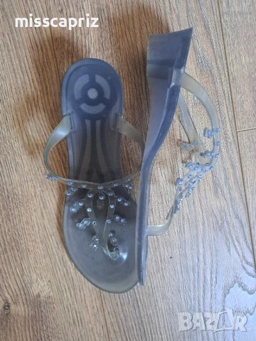 силиконови чехли, снимка 3 - Чехли - 51309866