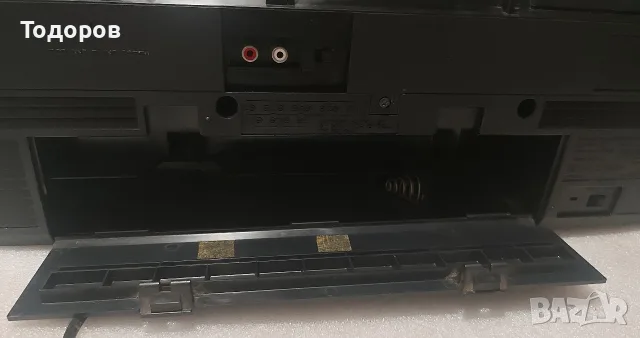 Hitachi TRK-3D2E Stereo Radio Cassette Recorder , снимка 13 - Радиокасетофони, транзистори - 55878745