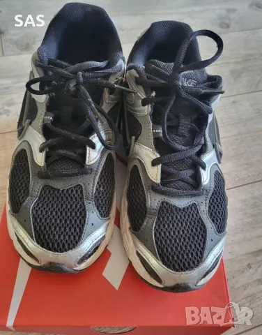 Мъжки маратонки Nike модел V5 RNR, снимка 3 - Маратонки - 55911684