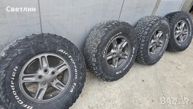 BF Goodrich гуми 265/75R16 с оригинални джанти за Land rover