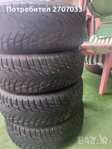 Зимни гуми 215 60 17 