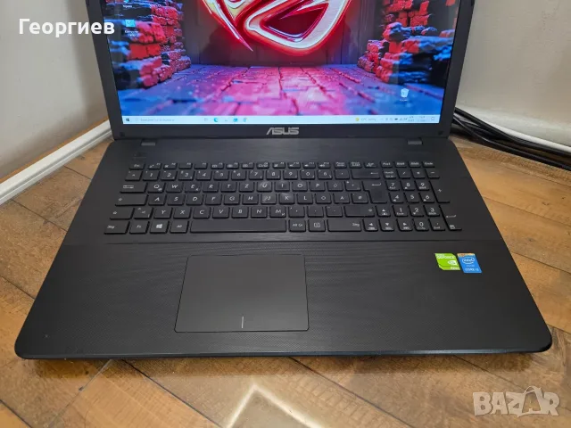 Лаптоп ASUS R752L 17.3 (8GB RAM  256GB SSD  нова батерия  GeForce 2GB), снимка 2 - Лаптопи за дома - 55975925