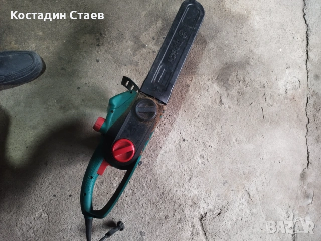 Електропил Bosh, снимка 2 - Моторни триони/резачки - 53629132