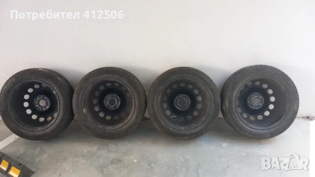 Продавам зимни гуми с железни  джанти , снимка 2 - Гуми и джанти - 47467717