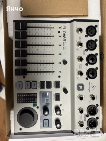 behringer flow 8