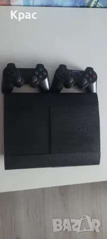 СОНИ плейстейшън 3 два джойстика и много игри и доста подаръци 