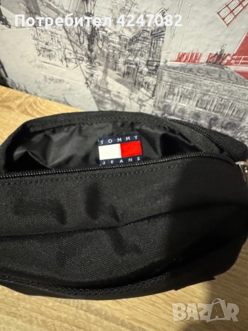 Чанта на TOMMY HILFIGER , снимка 3 - Чанти - 52684487